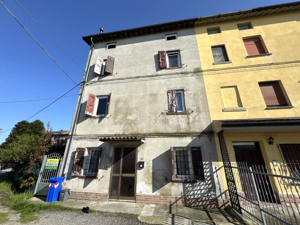 Casa indipendente a Soliera in Via Bettola, 168 - Foto 2