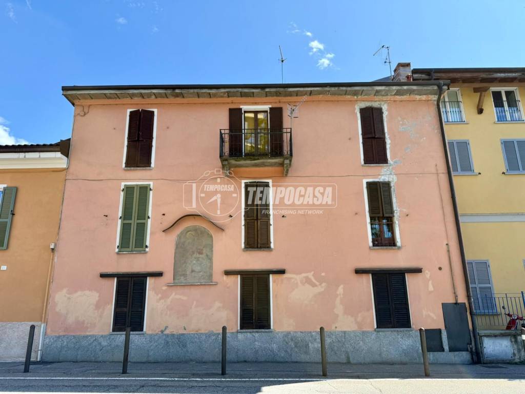 Casa indipendente a Verbania in Via Antonio Rosmini, 28 - Foto 3