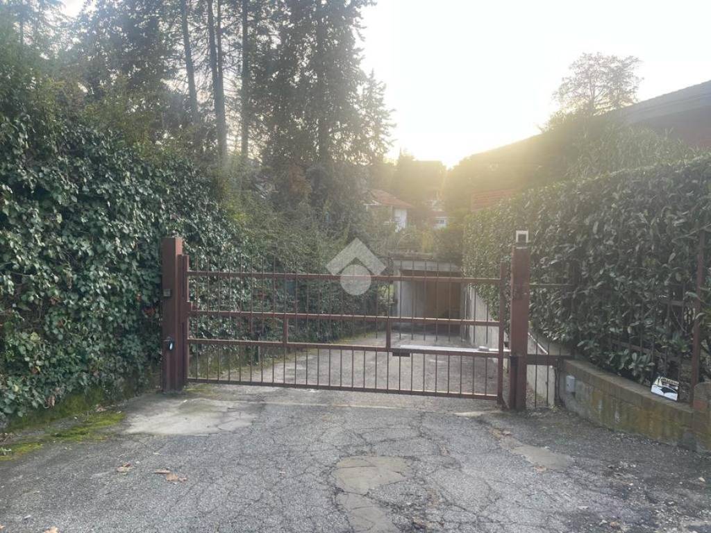 Box / garage a Pino torinese in Via Rio Vallero, 1 - Foto 2