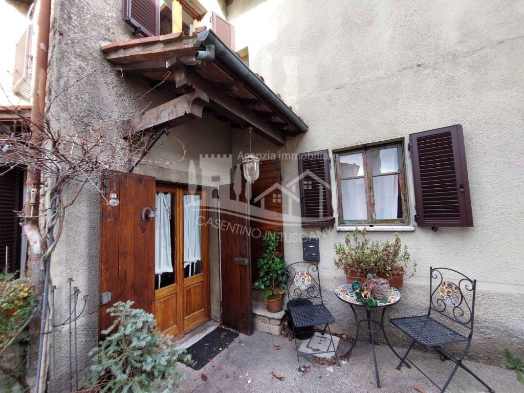 Casa indipendente a Chitignano in VIA GARIBALDI - Foto 2