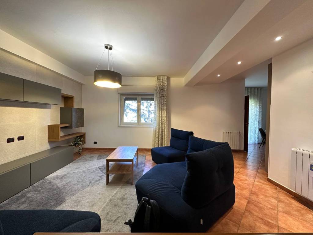 Appartamento a San giovanni la punta in Via Gaetano Donizetti - Foto 3