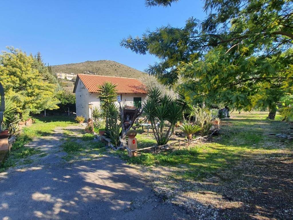 Rustico / casale a Bellona in Via Madonna degli Angeli - Foto 4