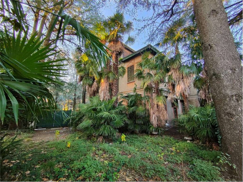 Villa a Paderno d'adda in Via Leonardo da Vinci , 47 - Foto 2