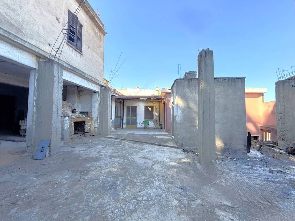 Casa indipendente a San vito in via Silvio Pellico, 15 - Foto 2