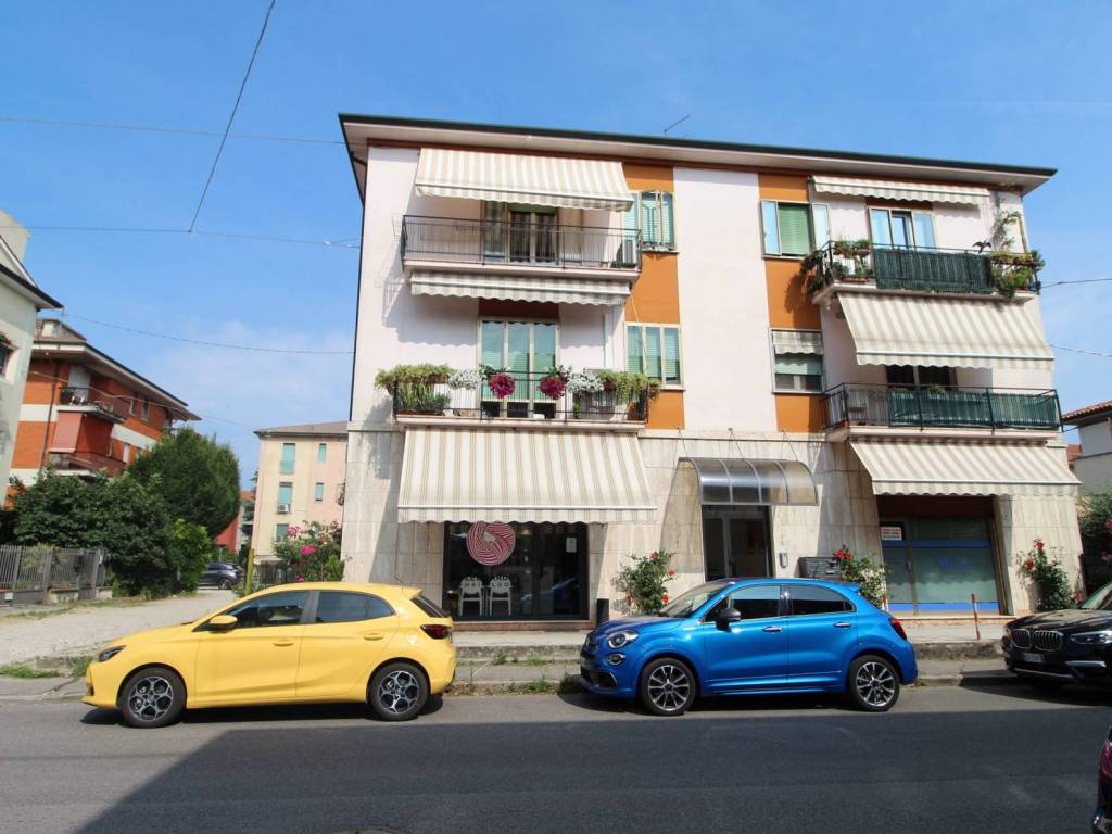 Appartamento a Verona in Via Aniene - Foto 3