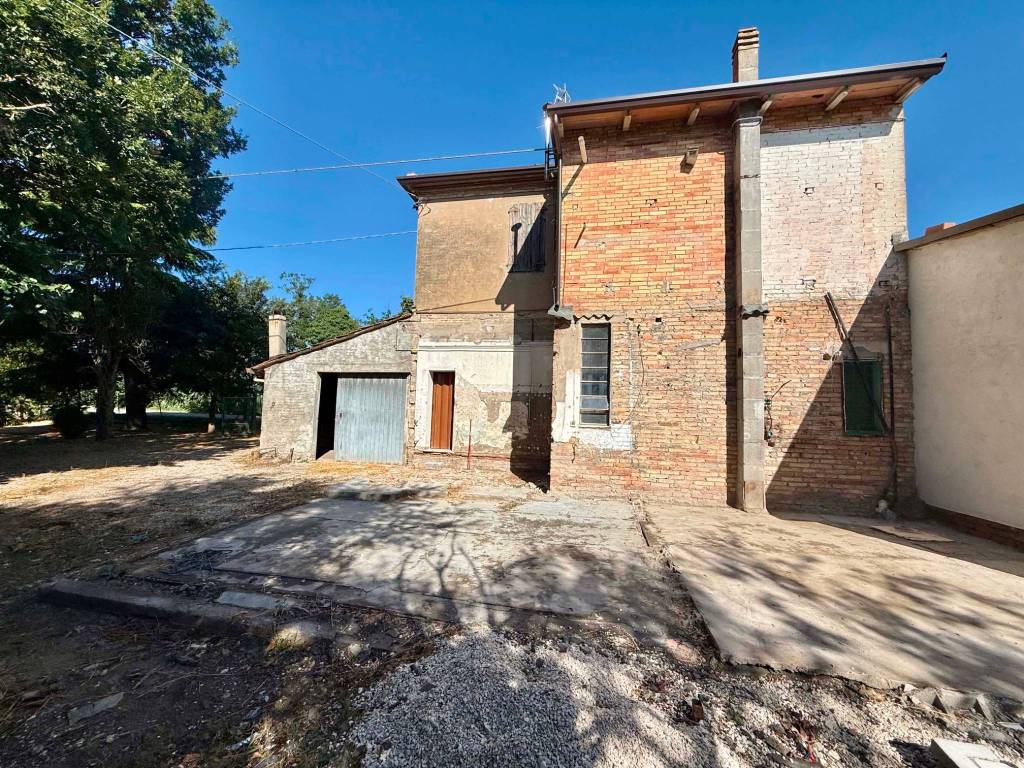 Casa indipendente a Argenta in Via Madonna del Bosco, 23 - Foto 5