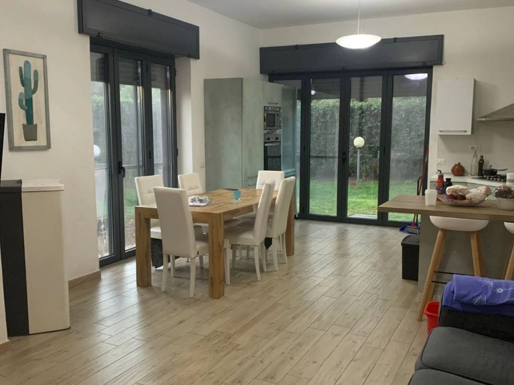 Villa a Sabaudia in Via Venezia - Foto 4