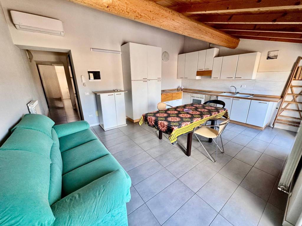 Palazzo / stabile a Fiorenzuola d'arda in Corso Giuseppe Garibaldi - Foto 2