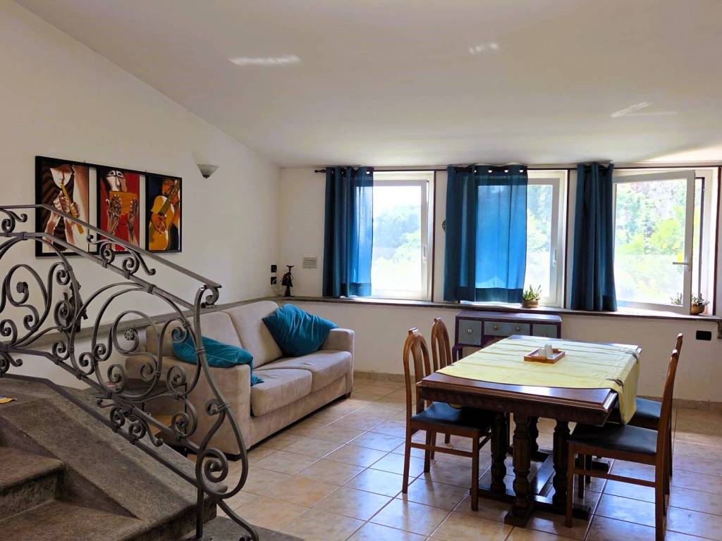 Loft / open space a Caprarola in Via San Silvestro - Foto 2