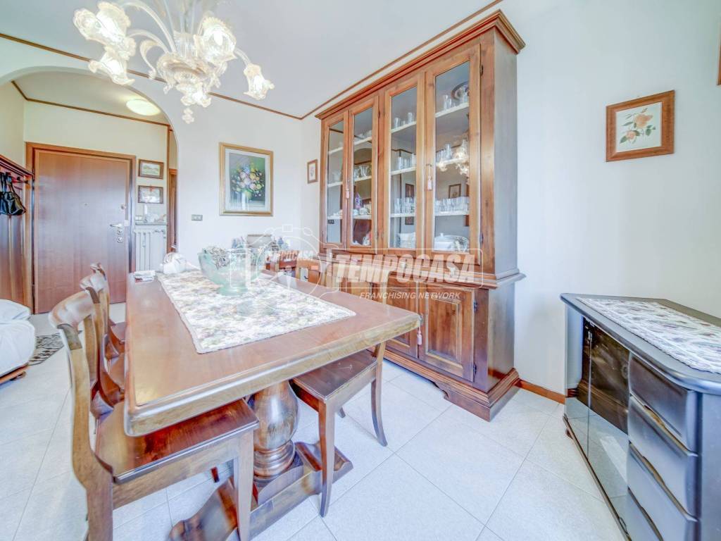 Appartamento a Castelletto sopra ticino in Via Monte Rosa - Foto 4