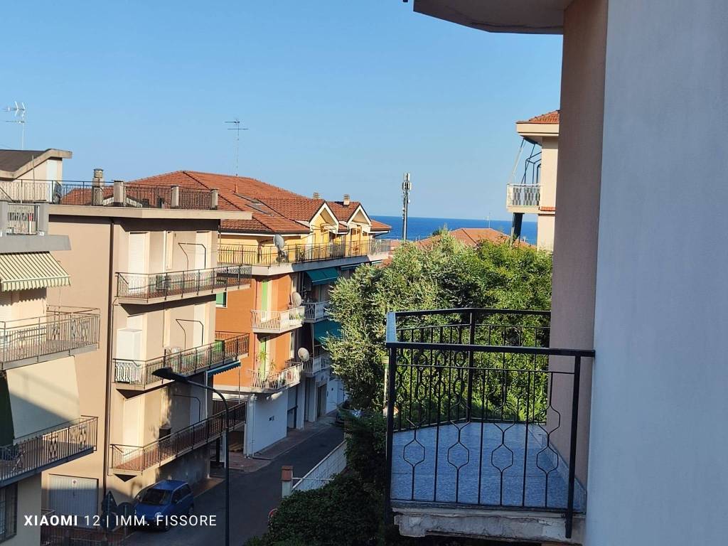 Appartamento a Ceriale in Via della Concordia - Foto 2