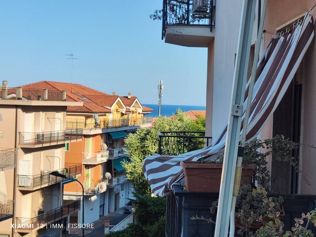 Appartamento a Ceriale in Via della Concordia - Foto 4