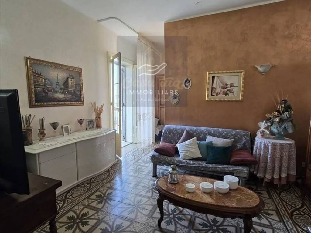 Appartamento a Corato in Urb. Indirizzo Non Visibile Corato - Foto 4