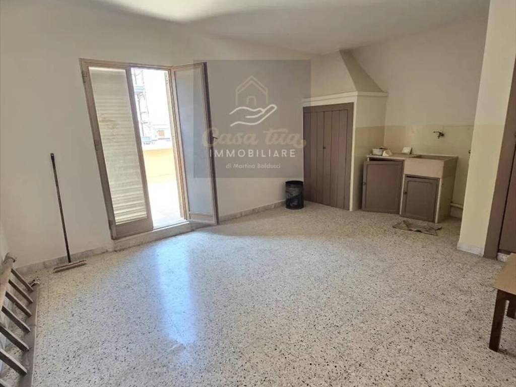 Appartamento a Corato in Via Schiralli G. - Foto 2