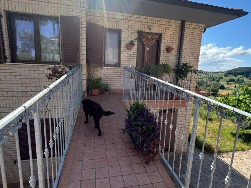 Appartamento a Offagna in Via Vecchia Torre - Foto 4
