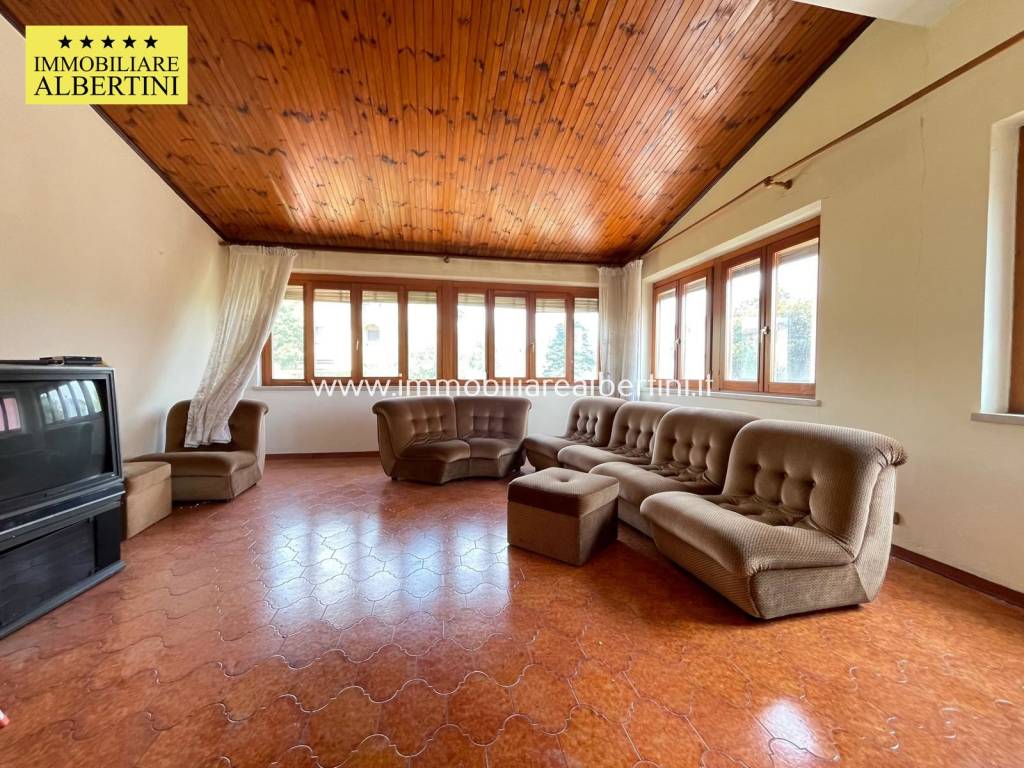 Villa a Villafranca di verona in Via Angelo Poiani, 31 - Foto 2