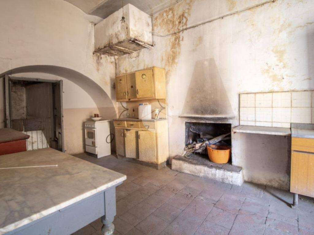 Appartamento a Palombara sabina in VIA BINAGHI, 42 - Foto 4