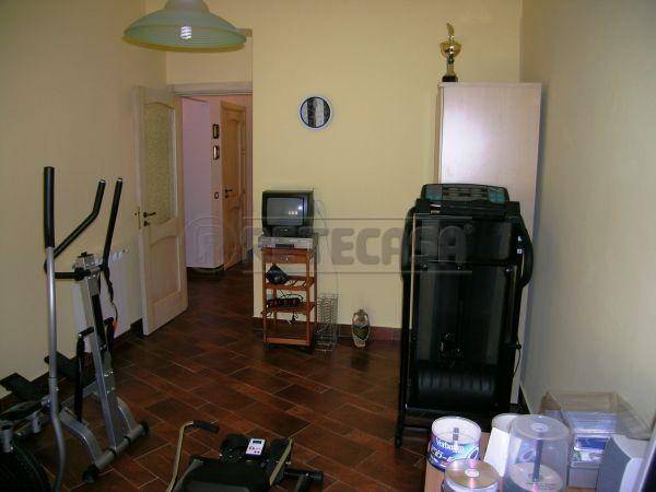 Appartamento a Caltanissetta in via Napoleone Colajanni, 118 - Foto 4