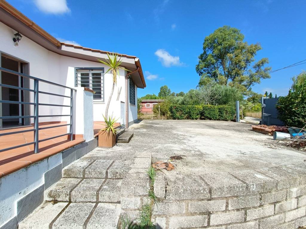 Villa a Aprilia in Via Platani, 4 - Foto 5