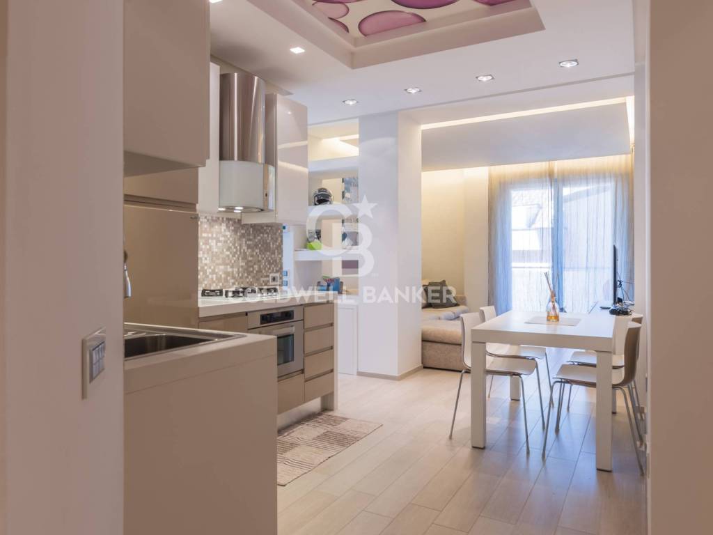 Appartamento a Riccione in Viale Catullo Caio Valerio, 9 - Foto 4