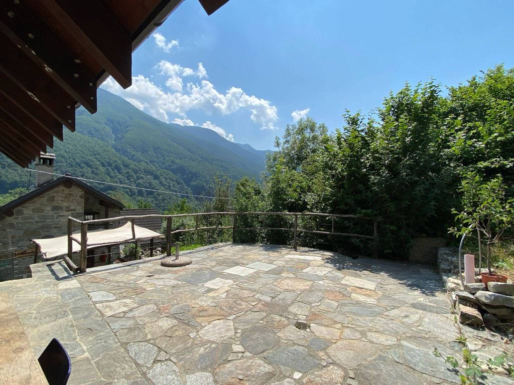 Casa indipendente a Druogno in Via Mozzio - Foto 4