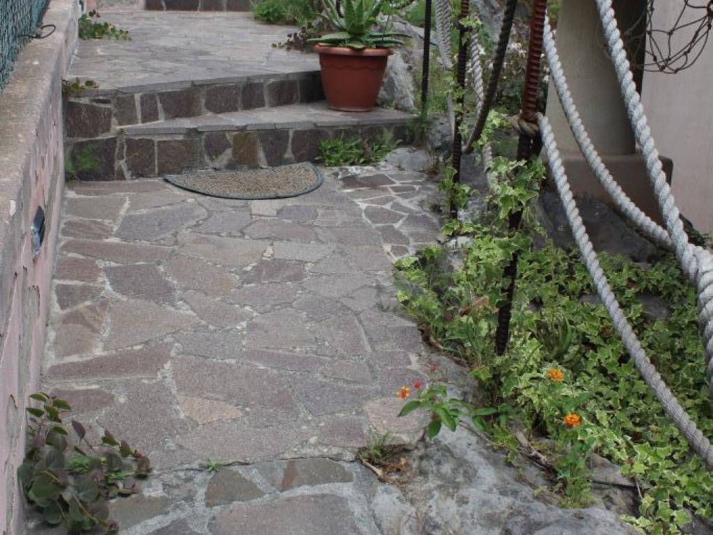 Appartamento a Lipari in Via Maddalena - Foto 3