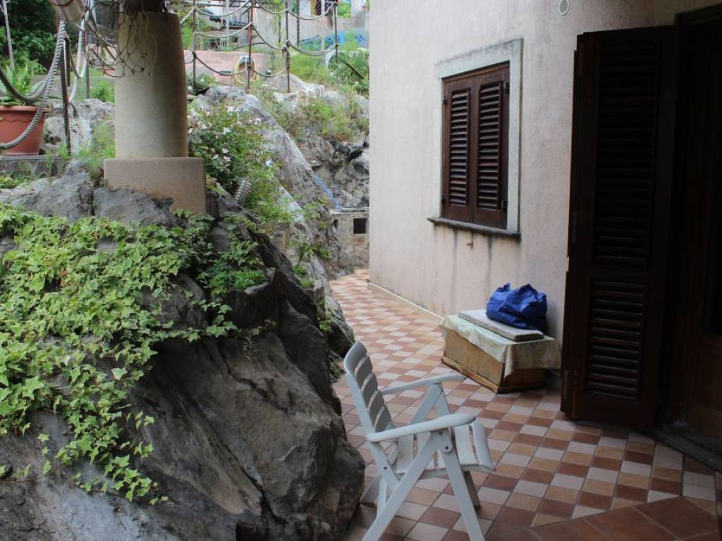 Appartamento a Lipari in Via Maddalena - Foto 4