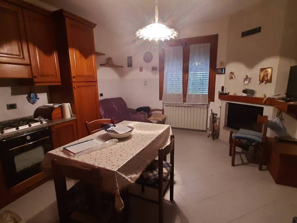 Villa a Monsummano terme in Via Giacomo Matteotti - Foto 4