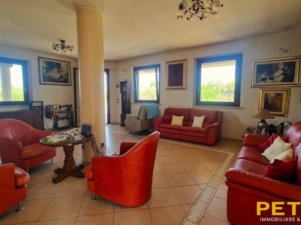 Villa a Colonnella in Contrada Rio Moro - Foto 2