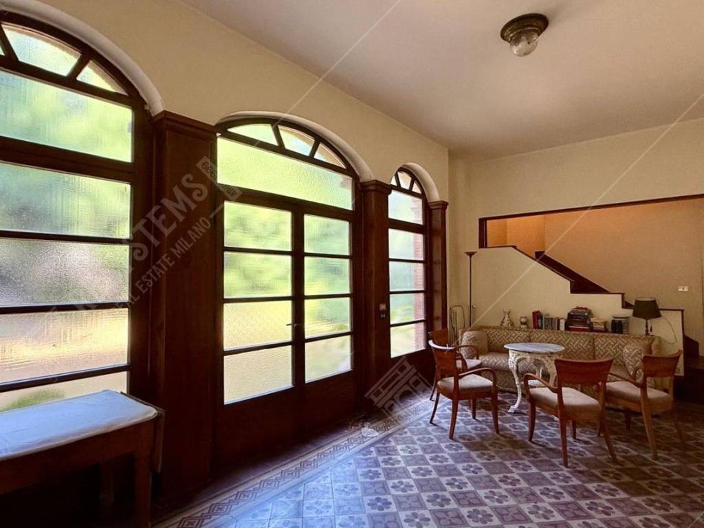 Villa a Tradate in Viale Guglielmo Marconi, 116 - Foto 3