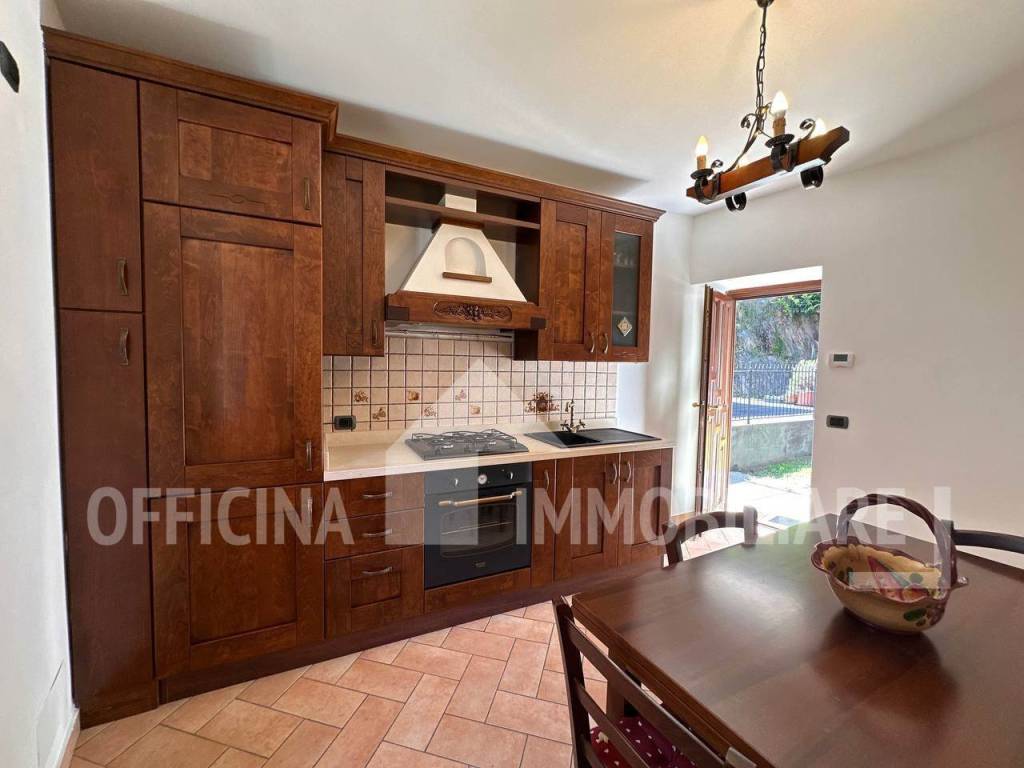 Casa indipendente a Ardenno in Via Duca D'Aosta , 44 - Foto 2