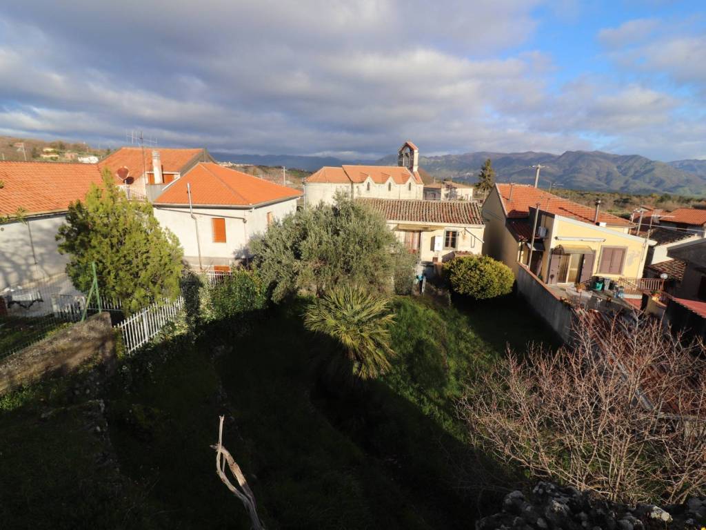 Casa indipendente a Castiglione di sicilia in Via Mongibello, 4 - Foto 5