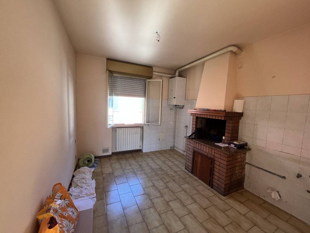 Appartamento a Imola in Via Carlo Cattaneo - Foto 2