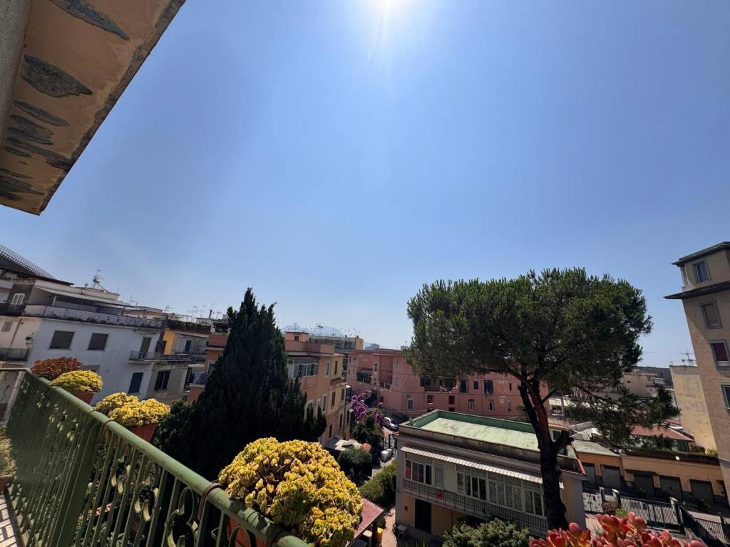 Appartamento a Napoli in Via Carlo De Marco - Foto 5