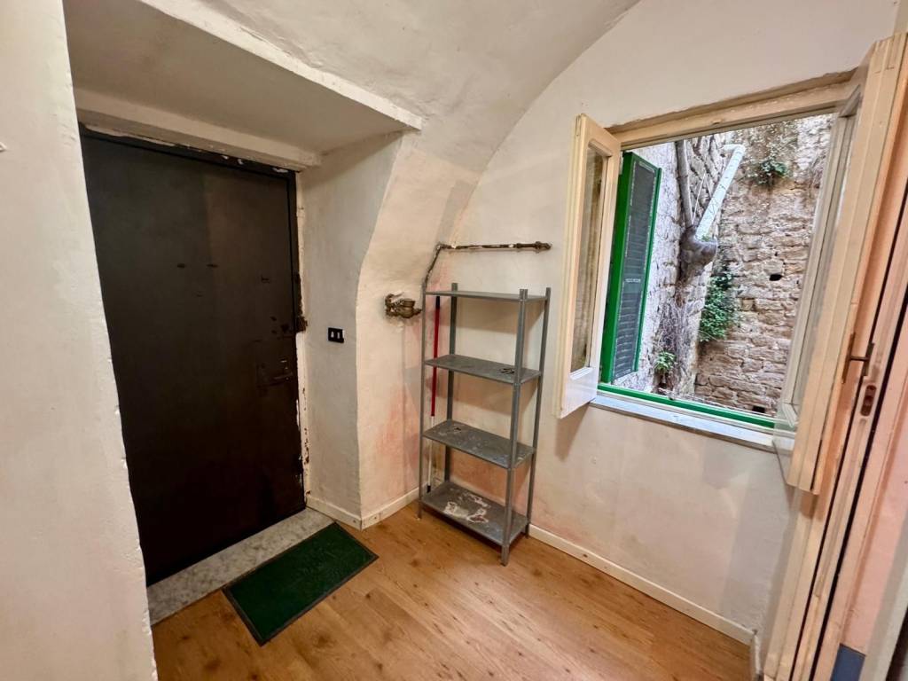 Appartamento a Napoli in Via dei Vergini - Foto 3