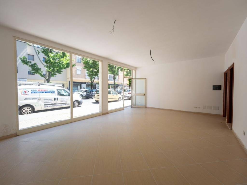 Immobile a Latina in Viale petrarca, 66 - Foto 3