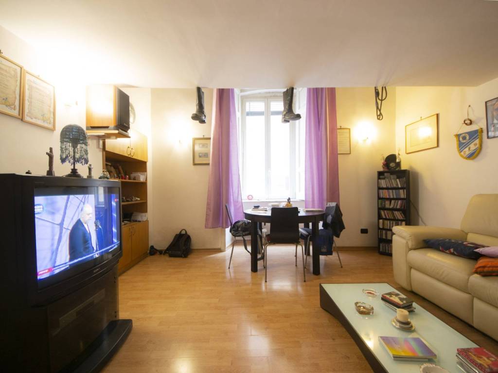 Appartamento a Napoli in Via Cedronio - Foto 3