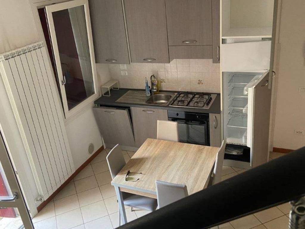 Appartamento a Rovigo in Via Don Giovanni Minzoni - Foto 3