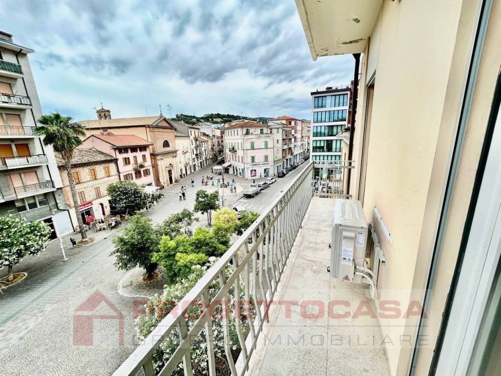 Appartamento a San benedetto del tronto in Via Palestro - Foto 5