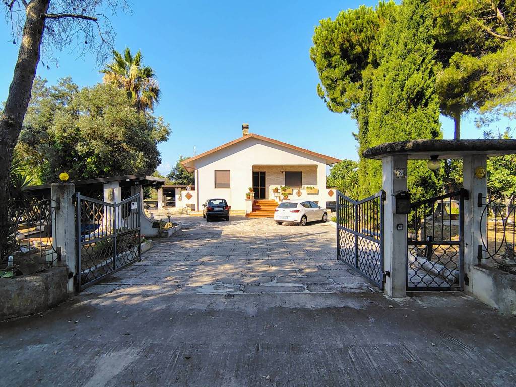 Villa a Ortona in Contrada San Donato - Foto 4