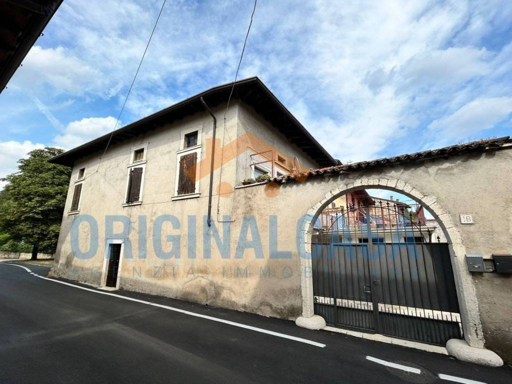 Casa indipendente a Rezzato in Via Santuario, 20 - Foto 3