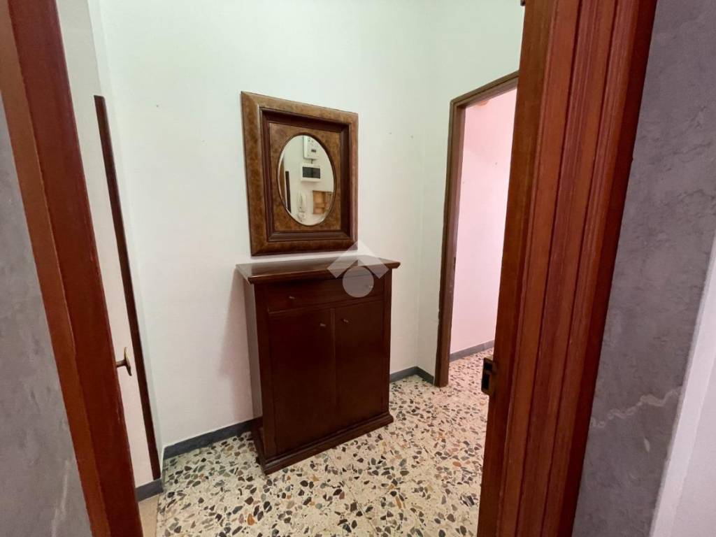 Appartamento a Ceglie messapica in Via Cicerone, 43 - Foto 2