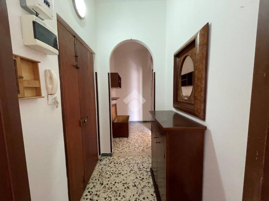 Appartamento a Ceglie messapica in Via Cicerone, 43 - Foto 3