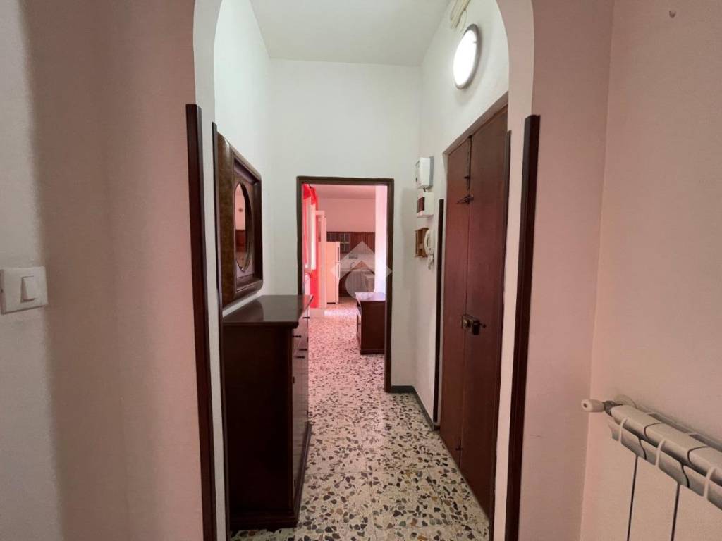 Appartamento a Ceglie messapica in Via Cicerone, 43 - Foto 4