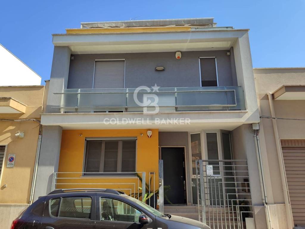 Appartamento a Brindisi in Via Imperatore Costantino, 73 - Foto 2