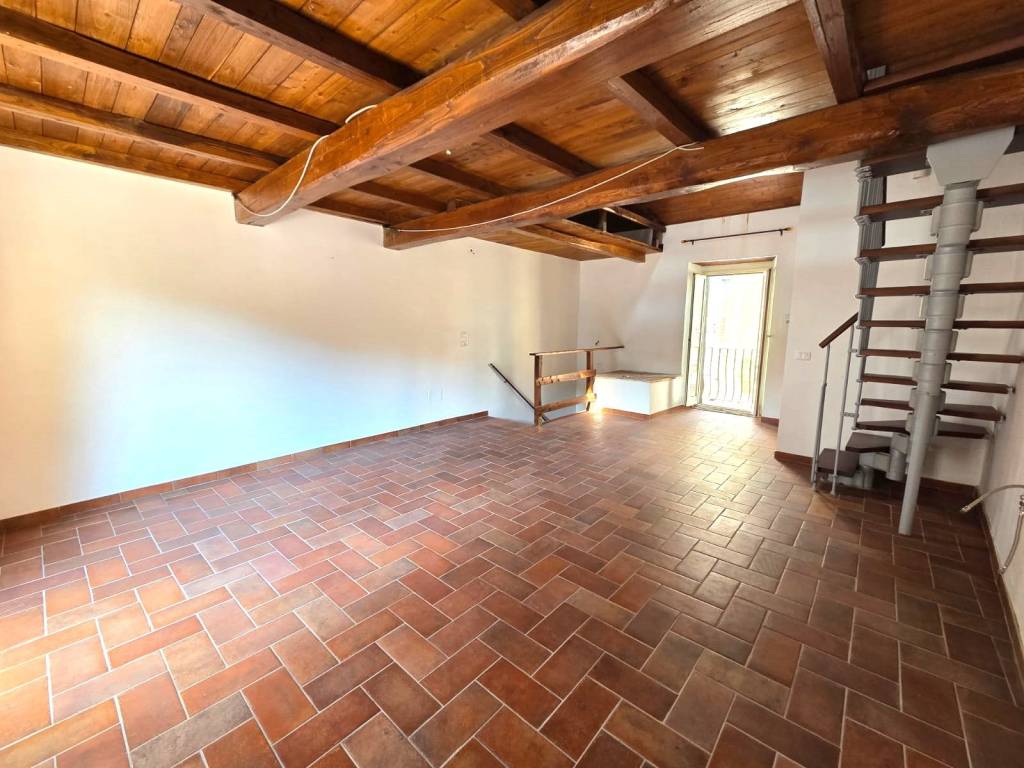Appartamento a Caprarola in Via Giuseppe Mazzini - Foto 3