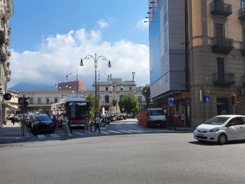 Appartamento a Salerno in Corso Giuseppe Garibaldi - Foto 3