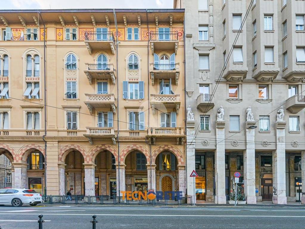 Appartamento a La spezia in VIA VITTORIO VENETO, 11 - Foto 2