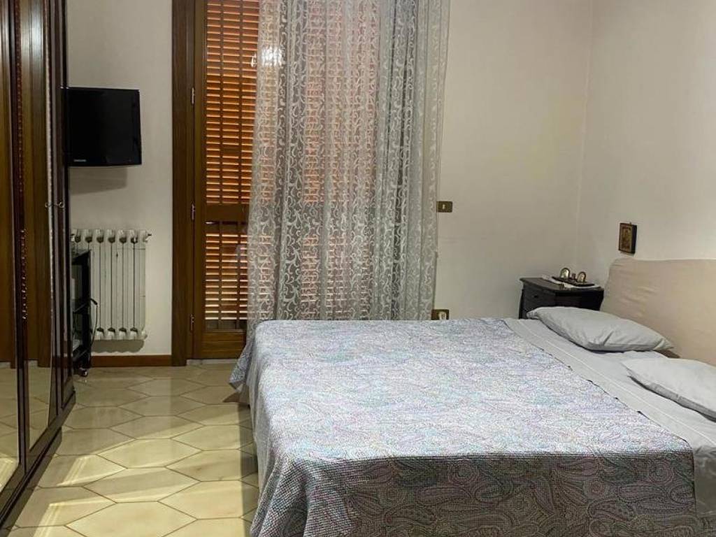 Immobile a Aversa in via G. Amendola-Viale Kennedy, 1 - Foto 5