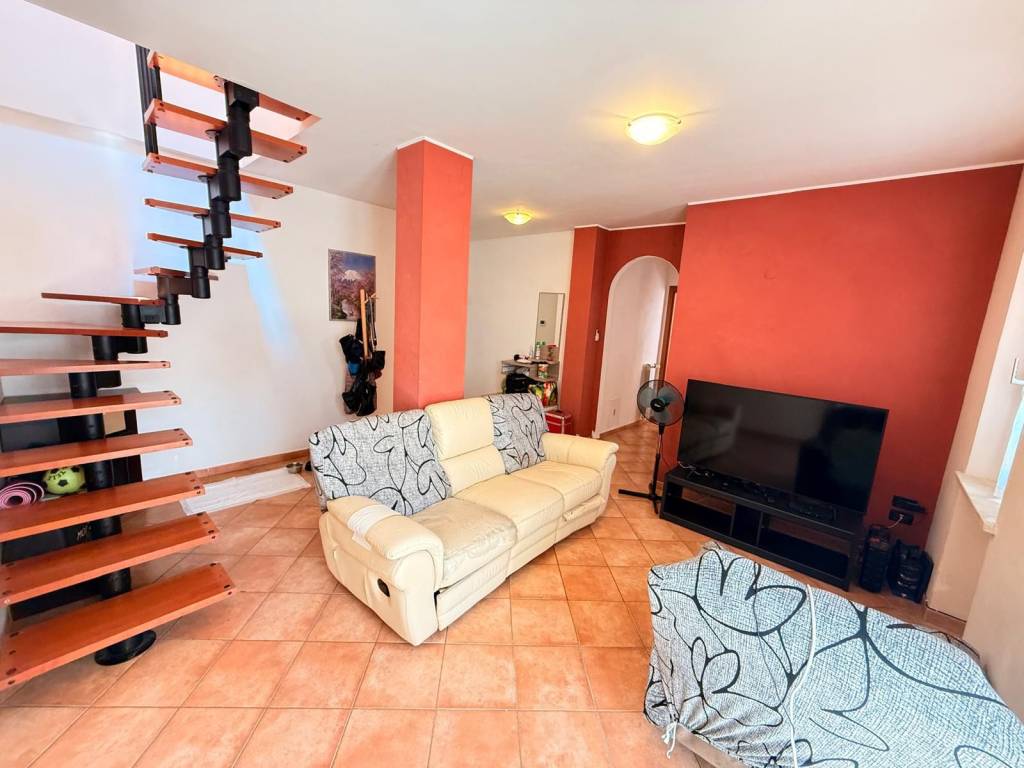 Appartamento a Cepagatti in Via Lago Maggiore, 11 - Foto 3